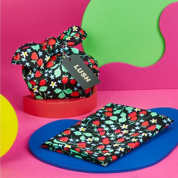 LUSH Strawberry Patch Knot Wrap- 100% Organic Cotton Bandana Scarf - Picture 2 of 3